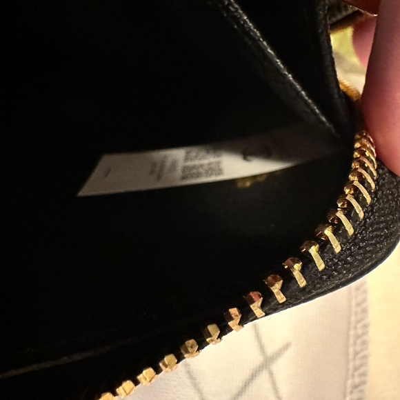 Black quilted wallet - Picture 4 of 7